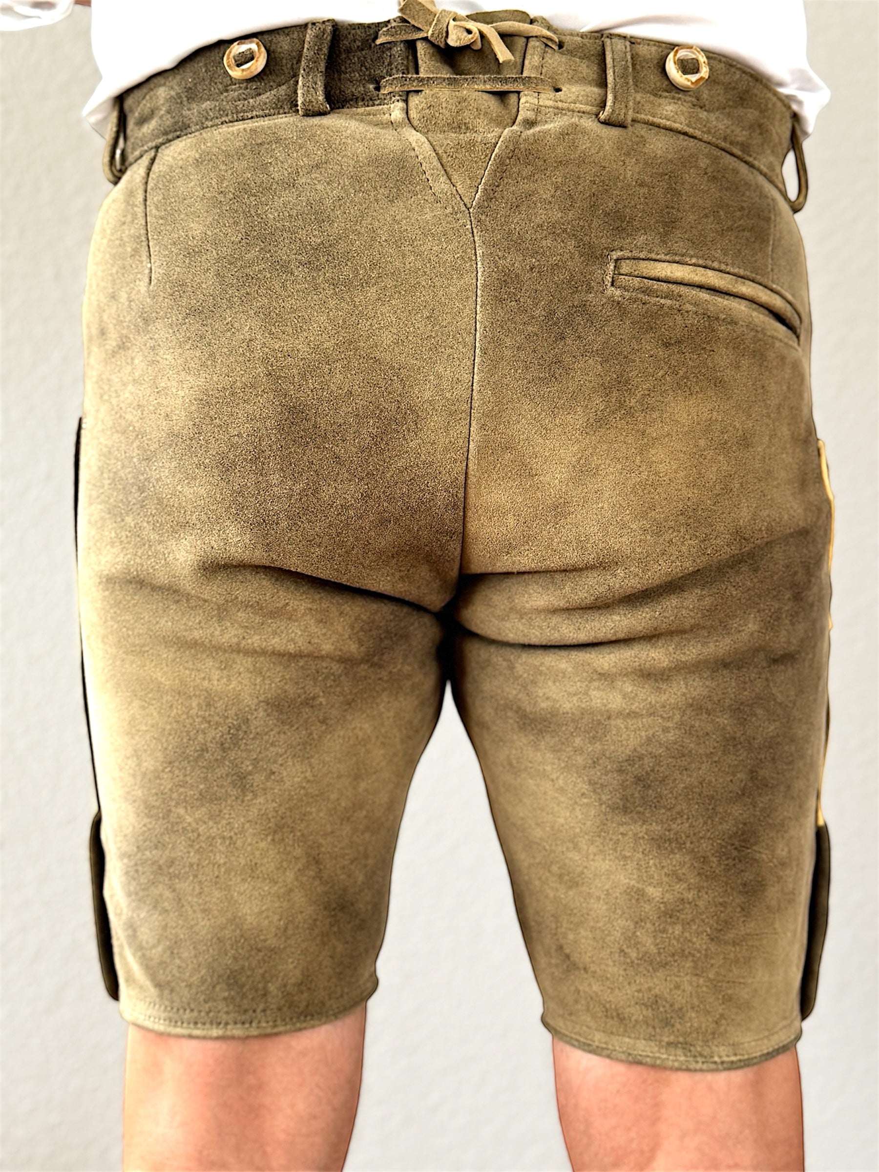 Lederhose Donau Natur